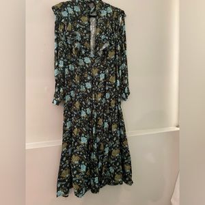 Golden Goose
MID-LENGTH DRESS